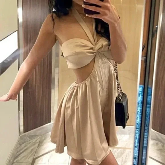 Princess Polly Candice Satin Effect Romper NWT Brown Size 8 - Picture 5 of 7